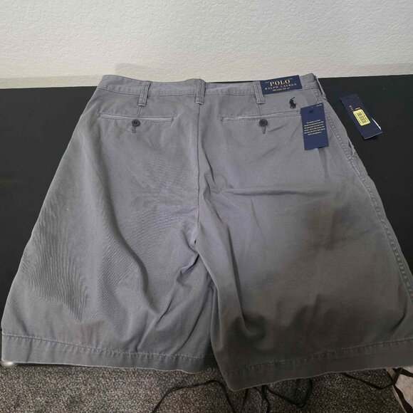 Ralph Lauren 10-Inch Relaxed Fit Chino Short - Picture 3 of 3